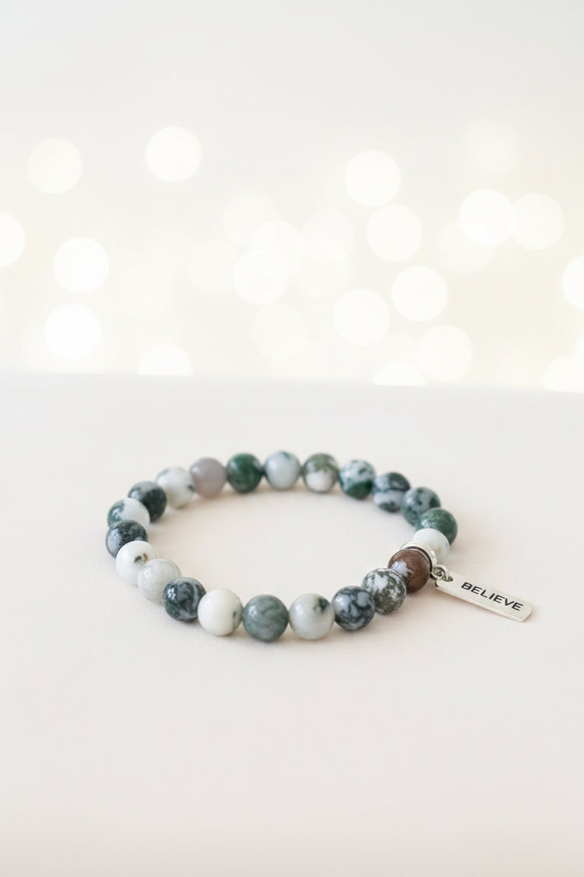 Believe Bracelet Forest Green – Studio Product Shot