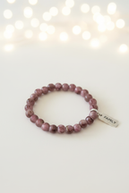Family Bracelet Mauve – Studio Product Shot